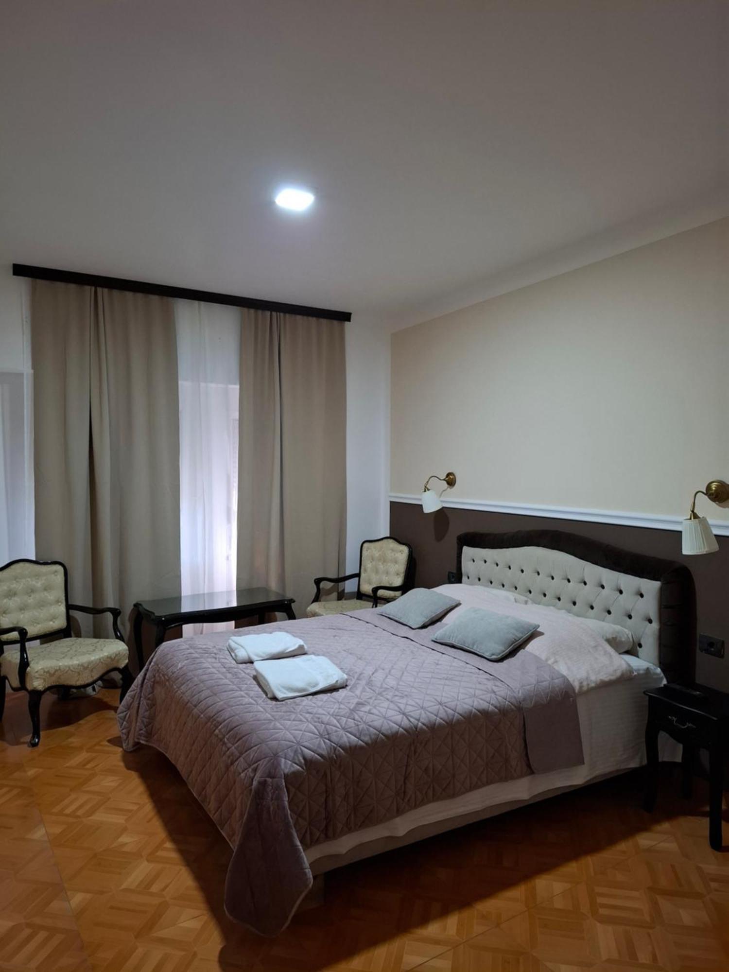 Bed&Breakfast INTERMEZZO CAFFE Kikinda Esterno foto