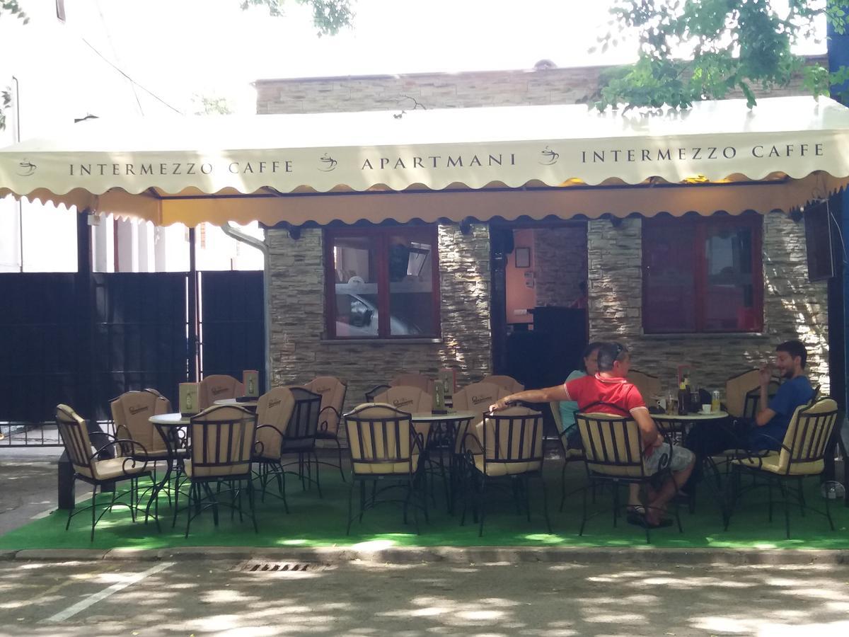 Bed&Breakfast INTERMEZZO CAFFE Kikinda Esterno foto